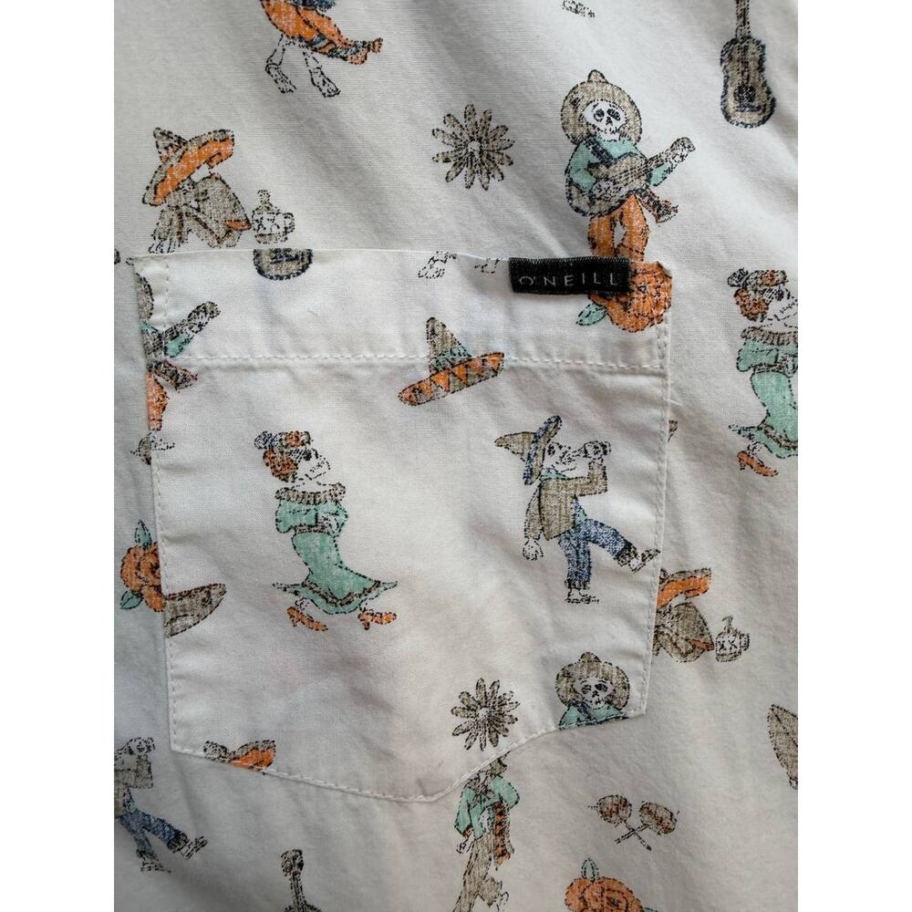 O'Neill Men's L Skeleton Surf Guitar Print Short Sleeve Button Up Shirt - Picture 2 of 8